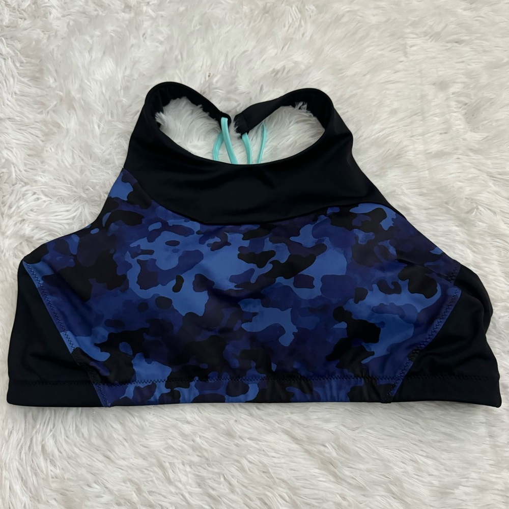 NWT Athleta Freestyle Camo High Neck Bikini Top!